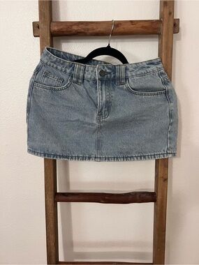 Light Wash Denim Mini Skirt - Unbranded